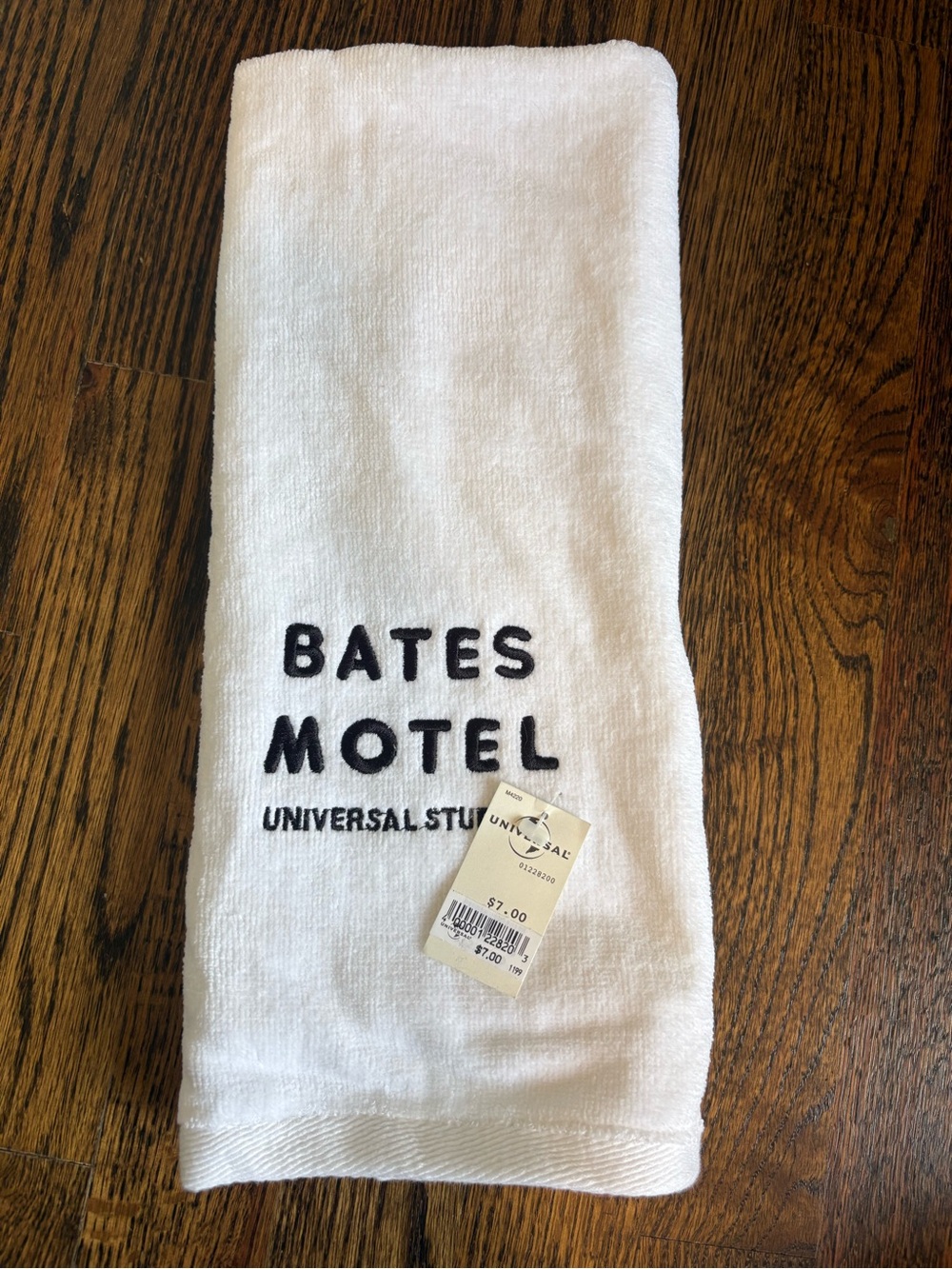 Bates Motel Universal Studios White Hand Towel Psycho Horror